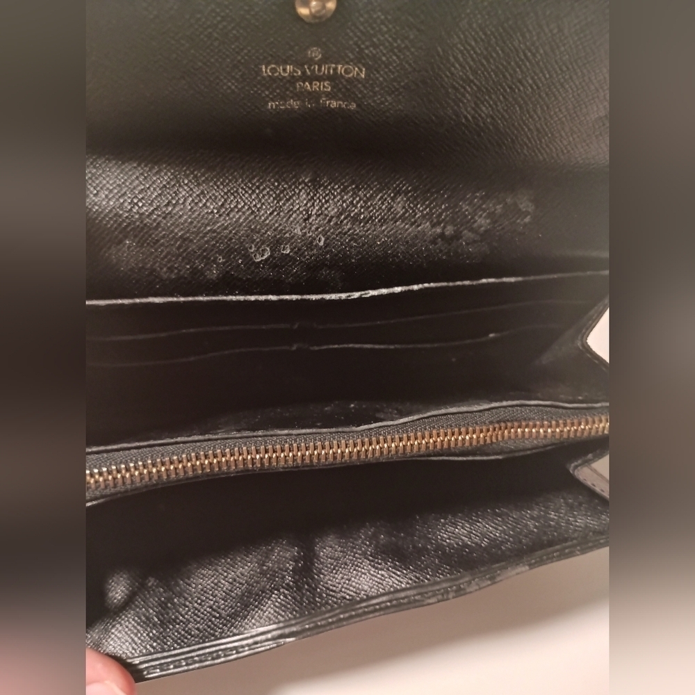 Louis Vuitton Black Epi Leather Sarah Long Bi Fold Wallet - Picture 7 of 10